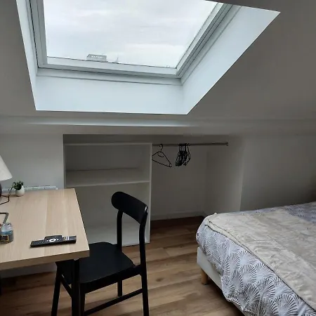 Apartamento Sous Les Toits - Wi-fi - Tv Dijon